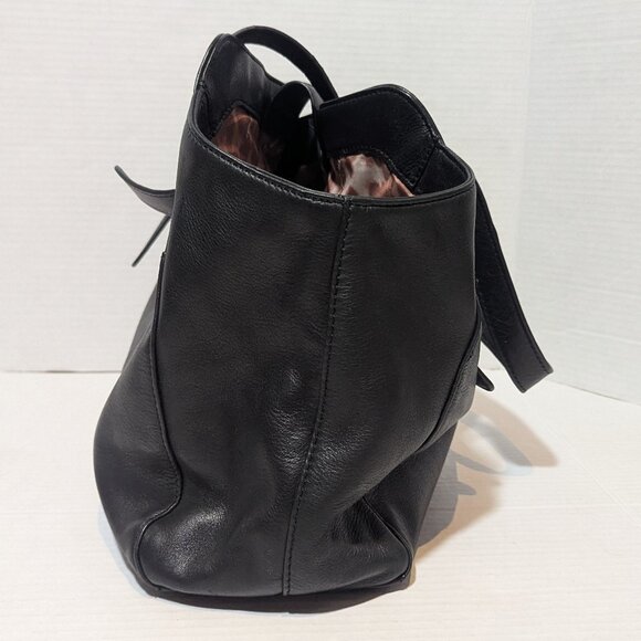 B. Makowsky Black Supple Leather Shoulder Tote Bag Purse - Picture 6 of 15